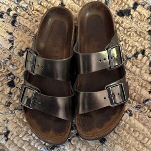 Birkenstock Arizona Two-Strap Sandals in Dark Bronze size 40